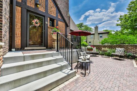 341 Downing Rd, Riverside, IL 60546 photo 3