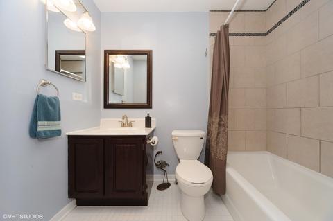 808 Maple Ln, Wheeling, IL 60090 photo 9