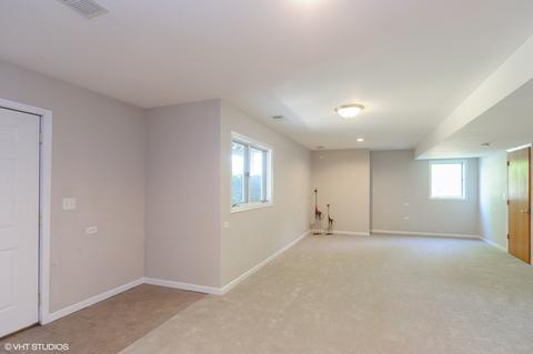 808 Maple Ln, Wheeling, IL 60090 photo 14