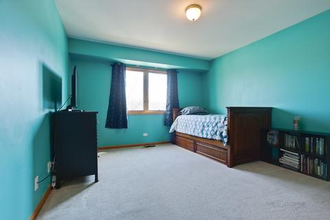 1775 Lakeview Dr #B, Wheeling, IL 60090 photo 21