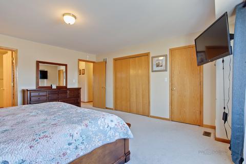 1775 Lakeview Dr #B, Wheeling, IL 60090 photo 19