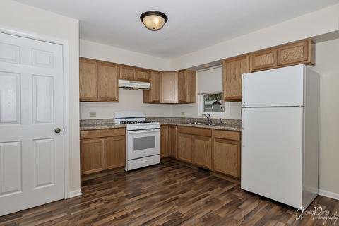 416 Deerpath Dr, Mchenry, IL 60051 photo 5
