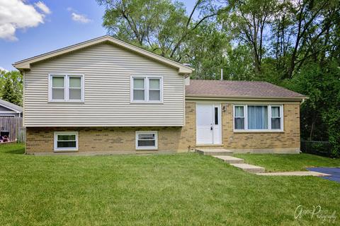 416 Deerpath Dr, Mchenry, IL 60051 photo 1