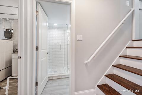 4055 W Devon Ave, Chicago, IL 60646 photo 8
