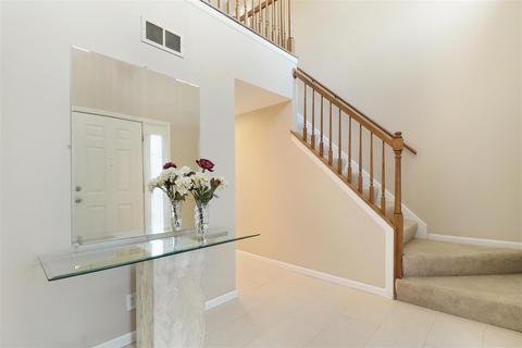 672 Paddock Ln, Batavia, IL 60510 photo 4
