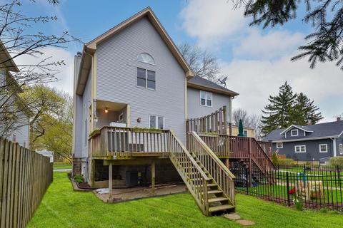 320 N Wright St, Naperville, IL 60540 photo 17