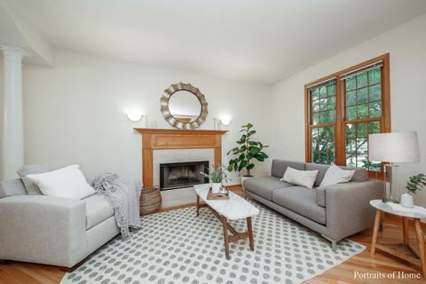 320 N Wright St, Naperville, IL 60540 photo 3