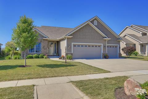 1201 Declaration Dr, Savoy, IL 61874 photo 1