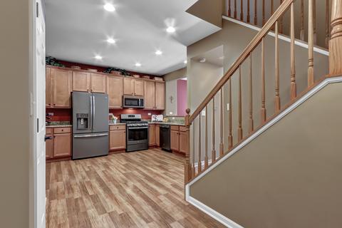 675 Morris Ct, Lakemoor, IL 60051 photo 4