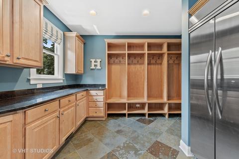 239 E South St, Elmhurst, IL 60126 photo 15