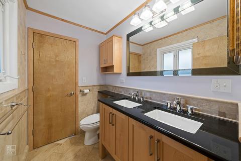 547 Lance Dr, Des Plaines, IL 60016 photo 11