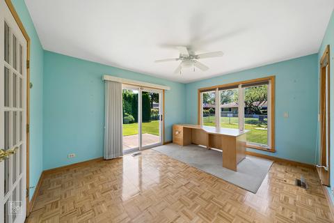 547 Lance Dr, Des Plaines, IL 60016 photo 7