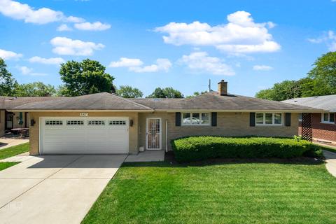 547 Lance Dr, Des Plaines, IL 60016 photo 1