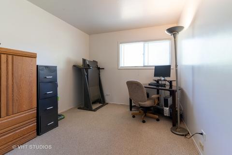 375 Frederick Ln, Hoffman Estates, IL 60169 photo 7