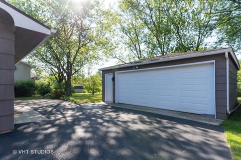 375 Frederick Ln, Hoffman Estates, IL 60169 photo 12