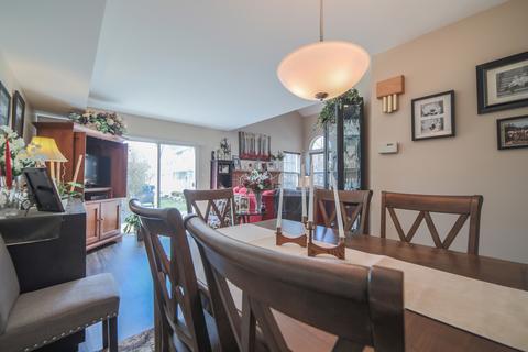 3210 Anton Dr, Aurora, IL 60504 photo 16