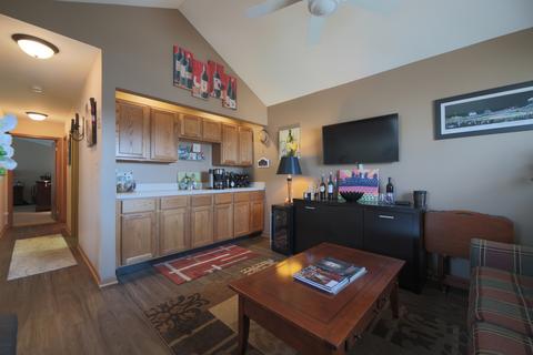3210 Anton Dr, Aurora, IL 60504 photo 25