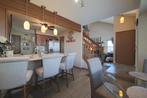 3210 Anton Dr, Aurora, IL 60504 photo 9