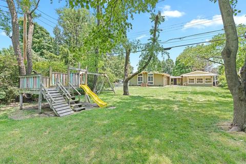 913 Vale St, Bloomington, IL 61701 photo 15