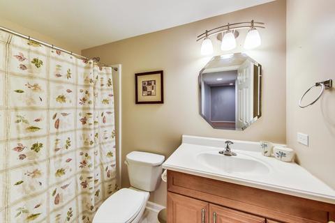 327 Monument Rd, Elgin, IL 60124 photo 42