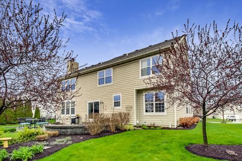 327 Monument Rd, Elgin, IL 60124 photo 43