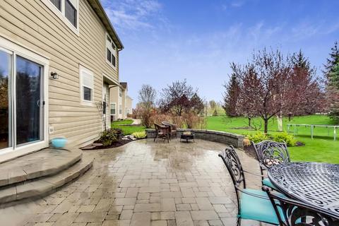 327 Monument Rd, Elgin, IL 60124 photo 46