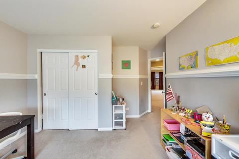327 Monument Rd, Elgin, IL 60124 photo 32
