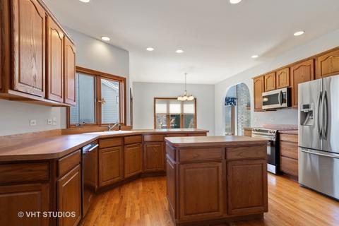 2271 Sutton Ln, Aurora, IL 60502 photo 7
