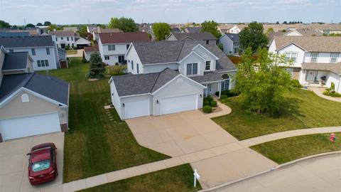 3300 Butterfly Dr, Normal, IL 61761 photo 2