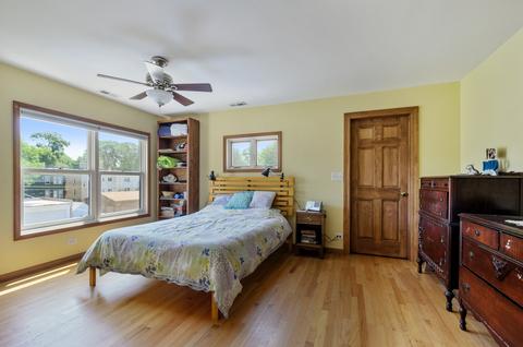 1027 Darrow Ave, Evanston, IL 60202 photo 9