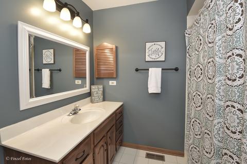 3560 Persimmon Dr, Algonquin, IL 60102 photo 19