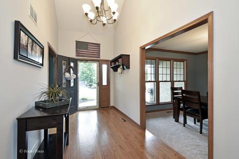 3560 Persimmon Dr, Algonquin, IL 60102 photo 4