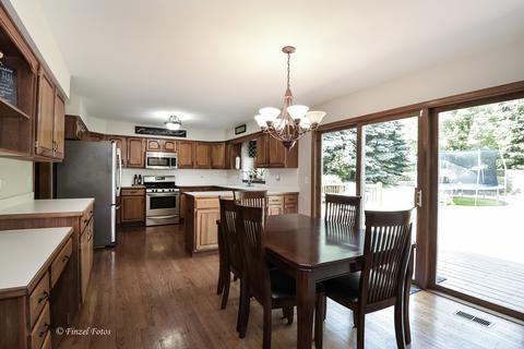 3560 Persimmon Dr, Algonquin, IL 60102 photo 7