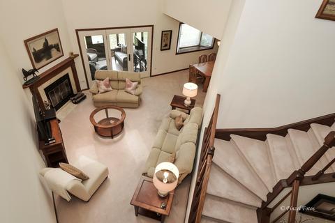 1650 Pebble Beach Dr, Hoffman Estates, IL 60169 photo 6
