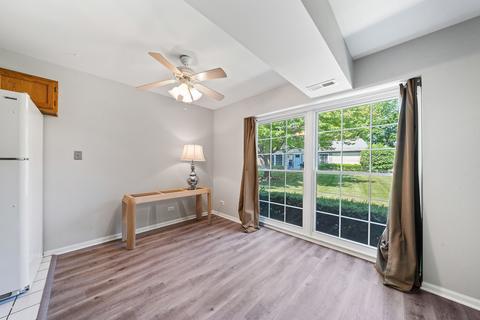 1676 Valley Forge Ct #C, Wheaton, IL 60189 photo 7