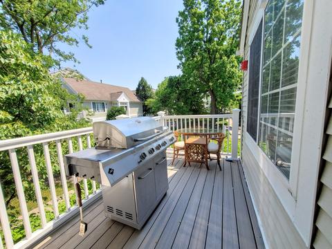 1635 Geneva Dr, Wheeling, IL 60090 photo 6