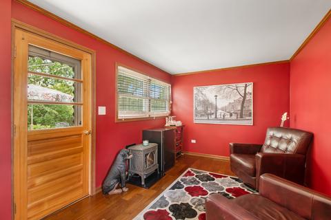 2704 Saint James St, Rolling Meadows, IL 60008 photo 7