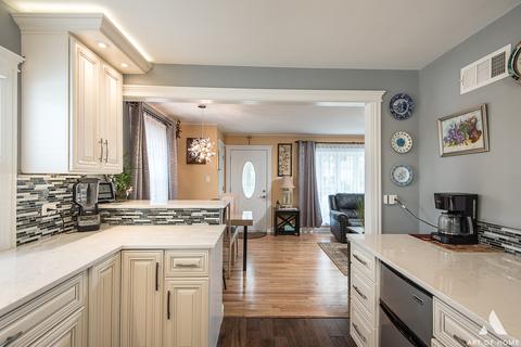 11116 S Preller Ave, Worth, IL 60482 photo 7