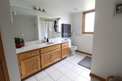 7229 S Roberts Rd, Bridgeview, IL 60455 photo 22
