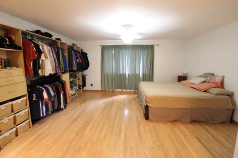 7229 S Roberts Rd, Bridgeview, IL 60455 photo 17