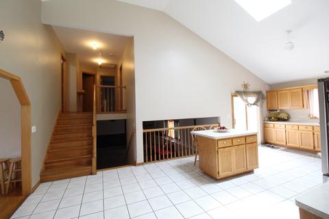 7229 S Roberts Rd, Bridgeview, IL 60455 photo 11