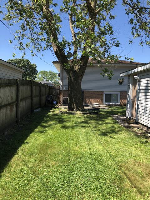 14641 Memorial Dr, Dolton, IL 60419 photo 3