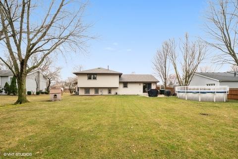 12821 Hadfield Dr, Plainfield, IL 60585 photo 3