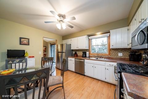 12821 Hadfield Dr, Plainfield, IL 60585 photo 10
