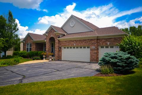 1355 Mallard Ln, Hoffman Estates, IL 60192 photo 2