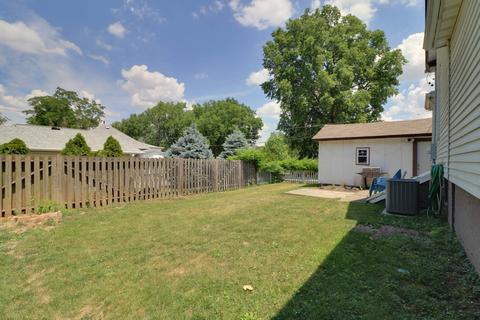 818 E Walnut St, Bloomington, IL 61701 photo 26