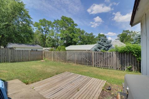 818 E Walnut St, Bloomington, IL 61701 photo 25