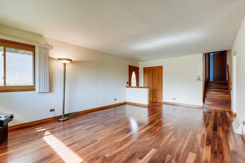 1406 E Lowden Ln, Mount Prospect, IL 60056 photo 5