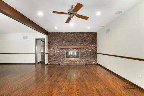 2112 N Summit St, Wheaton, IL 60187 photo 6