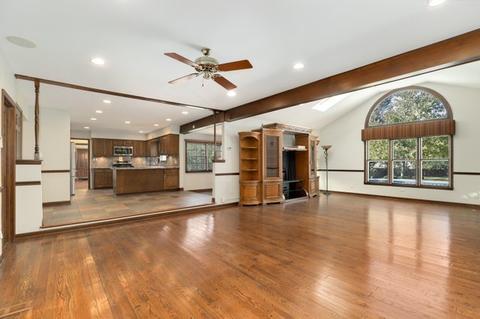 2112 N Summit St, Wheaton, IL 60187 photo 5